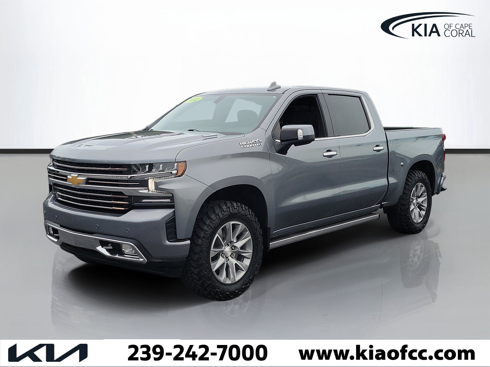 Used 2022 Chevrolet Silverado 1500 High Country w/ Z71 Off-Road Package AWD/4WD image 3