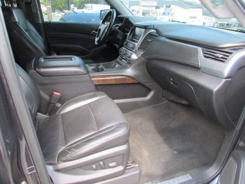 Used 2018 Chevrolet Tahoe LT AWD/4WD image 12