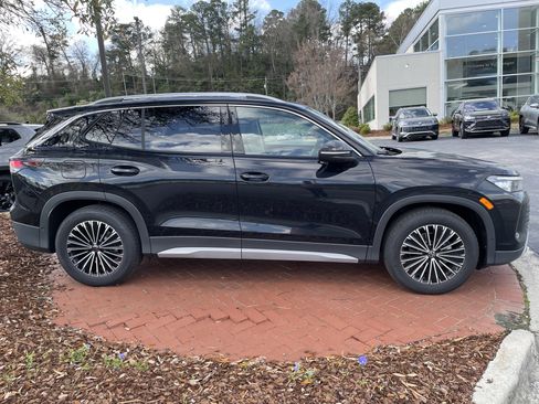 New 2026 Volkswagen Tiguan S FWD image 4