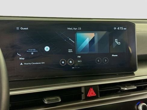 Used 2024 Kia Sorento S image 15