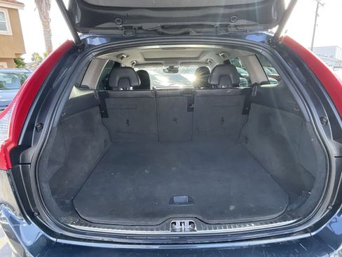 Used 2015 Volvo XC60 T6 w/ Proximity Package image 21