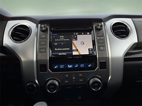 Used 2017 Toyota Tundra Limited image 32