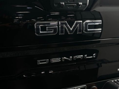 Used 2025 GMC Sierra 1500 Denali Ultimate image 27