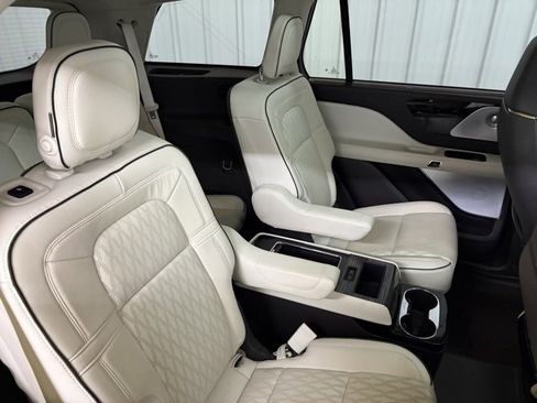 Used 2020 Lincoln Aviator Black Label w/ Dynamic Handling Package image 22