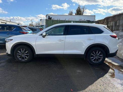 Used 2023 MAZDA CX-9 Touring image 2