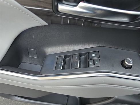 Used 2022 Toyota Highlander Platinum image 31