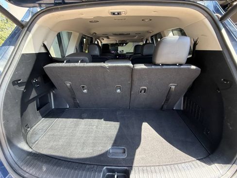 Used 2025 Kia Telluride S AWD/4WD image 19