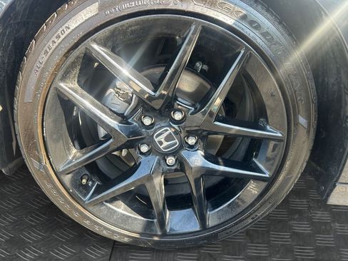 Certified 2025 Honda Civic Sport image 14