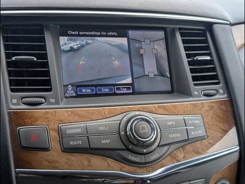 Used 2011 INFINITI QX56 4WD w/ Theater Pkg image 13