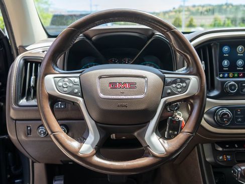 Certified 2021 GMC Canyon Denali AWD/4WD image 14