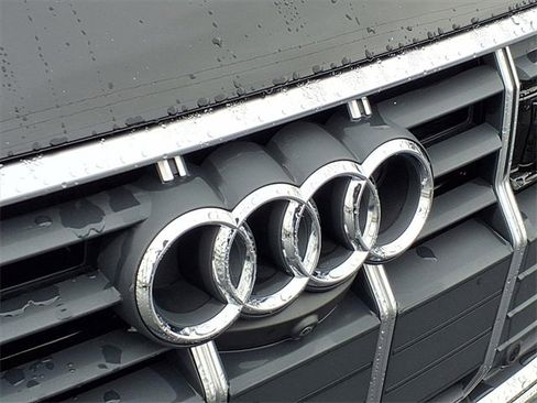 Used 2020 Audi A6 3.0T allroad Prestige w/ Prestige Package image 29