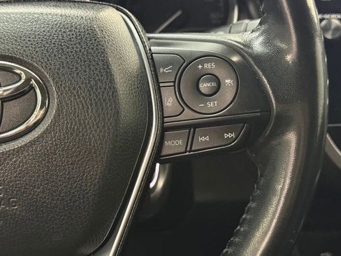 Used 2020 Toyota Camry SE image 27