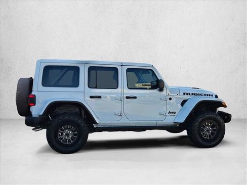 Used 2021 Jeep Wrangler Unlimited Rubicon w/ Trailer Tow Package AWD/4WD image 4