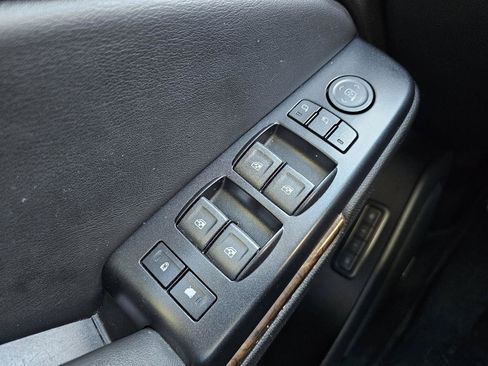Used 2020 Chevrolet Tahoe LT AWD/4WD image 54
