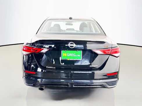 Used 2025 Nissan Sentra SR w/ Midnight Edition FWD image 8