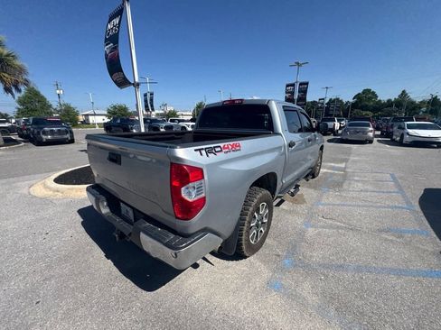 Used 2018 Toyota Tundra SR5 AWD/4WD image 19