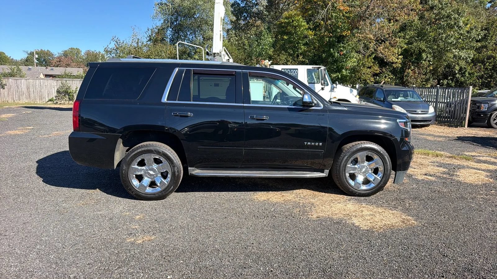 Used 2018 Chevrolet Tahoe Premier AWD/4WD image 4