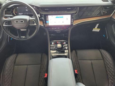 New 2026 Jeep Grand Cherokee L Summit AWD/4WD image 21