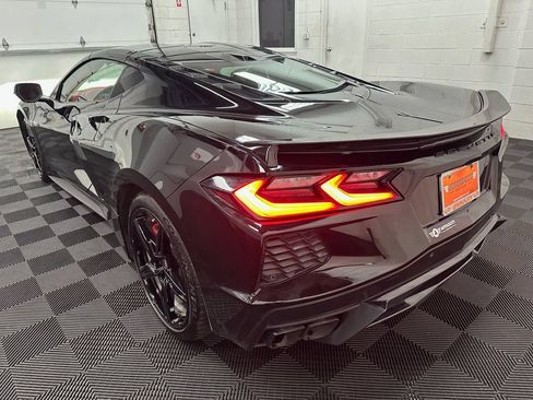 Used 2023 Chevrolet Corvette Stingray Premium Cpe w/ Z51 Performance Package RWD image 8
