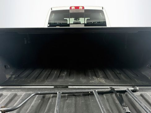 Used 2018 RAM 1500 Big Horn RWD image 28
