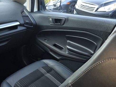 Used 2019 Ford EcoSport SES w/ SES Black Appearance Package AWD/4WD image 16