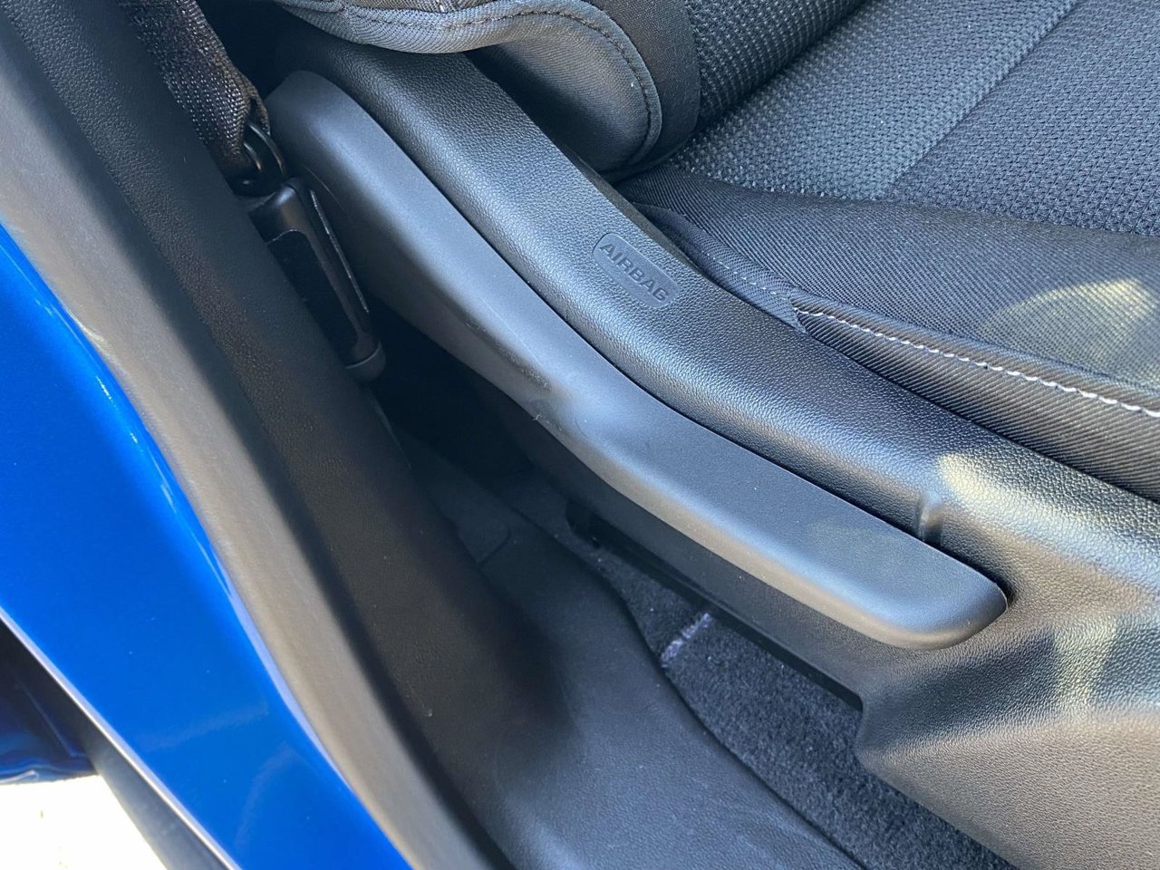 Used 2024 Chevrolet Colorado LT RWD image 13
