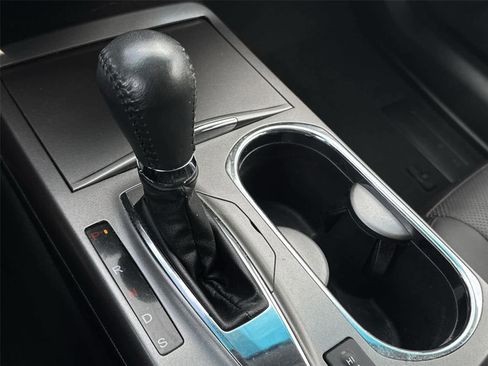 Used 2015 Acura RDX AWD w/ Technology Package image 26