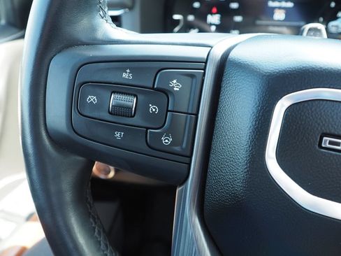 Used 2024 GMC Yukon XL Denali Ultimate AWD/4WD image 30