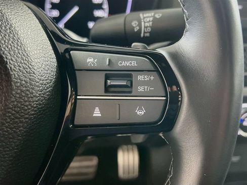 Used 2025 Honda Civic Sport image 18