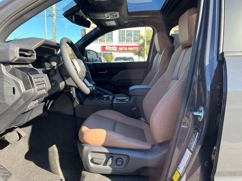 New 2026 Toyota 4Runner Limited image 7