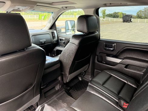 Used 2017 Chevrolet Silverado 2500 LTZ w/ Duramax Plus Package AWD/4WD image 17
