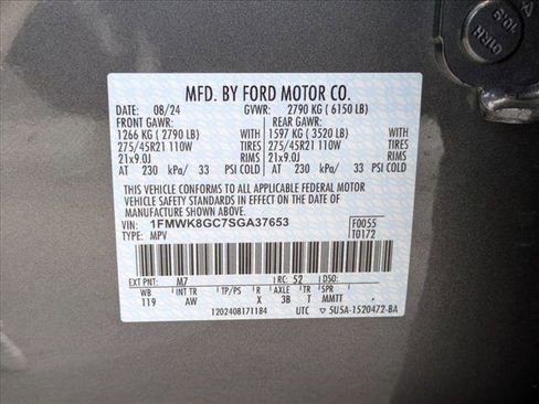 Used 2025 Ford Explorer ST image 26