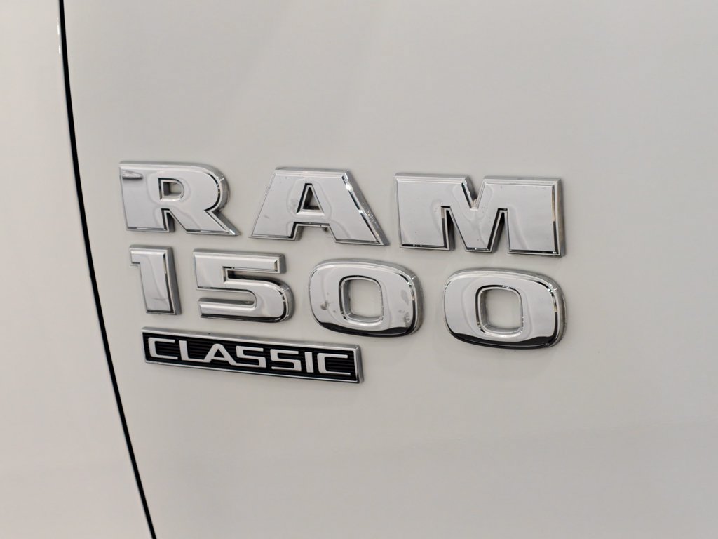 Used 2019 RAM 1500 ST w/ SXT Plus Group AWD/4WD image 42