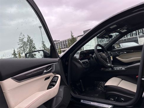New 2026 Cadillac CT5 V w/ Technology Package image 20
