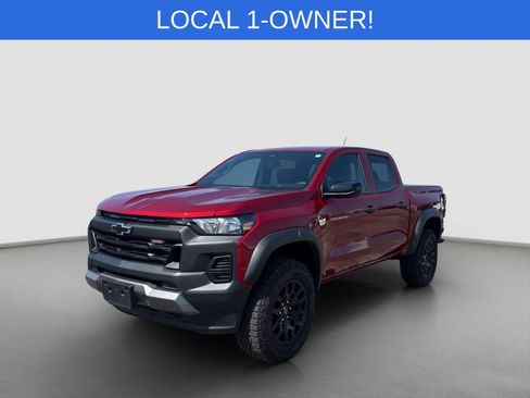 Used 2024 Chevrolet Colorado Trail Boss w/ Advanced Trailering Package AWD/4WD image 26