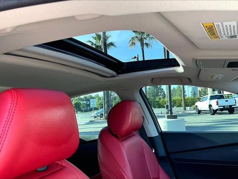 Used 2023 Honda Accord EX image 13