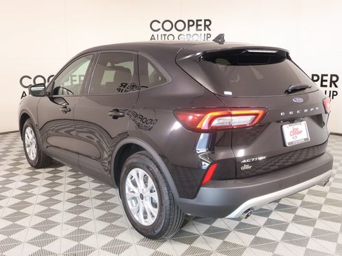 Used 2026 Ford Escape Active w/ Cold Weather Package FWD image 22