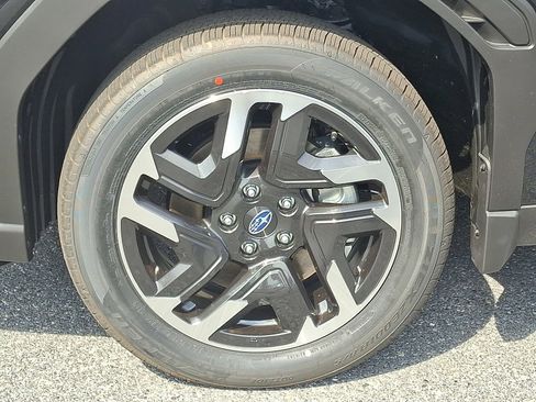 New 2025 Subaru Forester Limited image 5