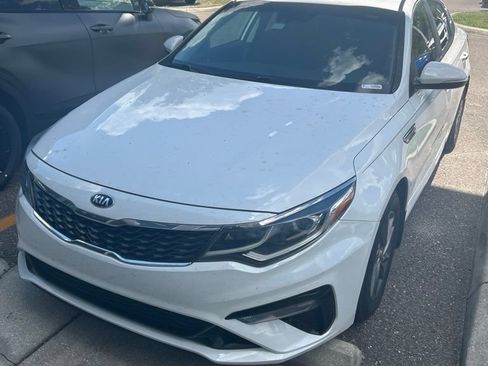 Used 2020 Kia Optima LX FWD image 3