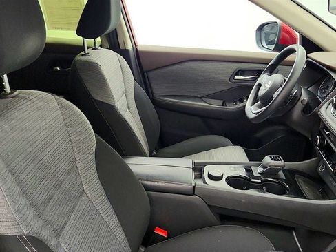 Used 2023 Nissan Rogue SV AWD/4WD image 21