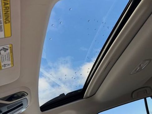 Used 2024 Subaru Outback Limited image 25