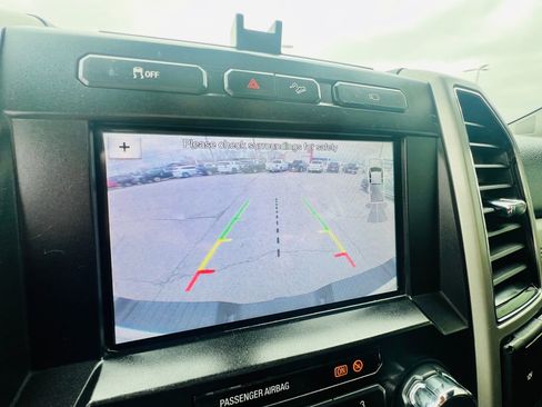 Used 2019 Ford F250 Lariat w/ Lariat Ultimate Package image 34