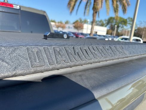 Used 2021 RAM 1500 Big Horn w/ Built-to-serve Edition image 7