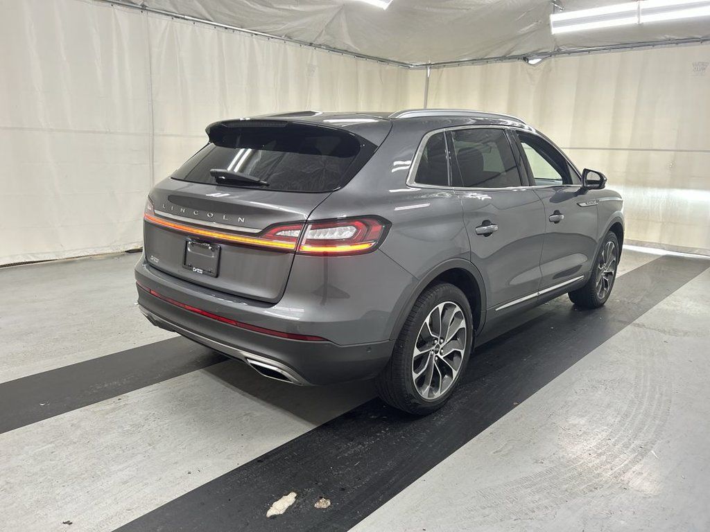 Used 2021 Lincoln Nautilus Reserve w/ Equipment Group 201A AWD/4WD image 2