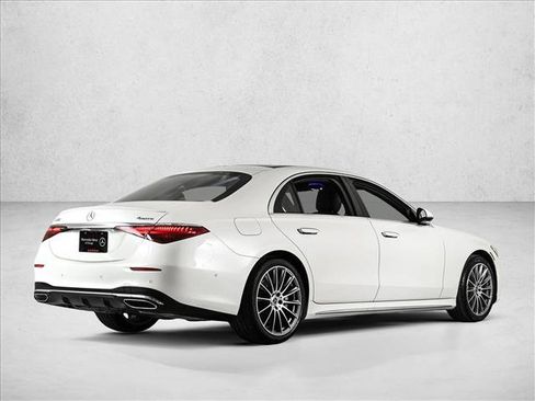 Used 2023 Mercedes-Benz S 500 4MATIC image 5