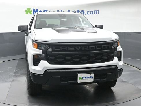 New 2026 Chevrolet Silverado 1500 Custom Trail Boss w/ Dark Appearance Package image 4