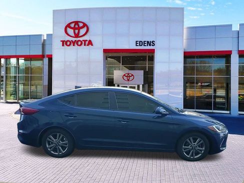Used 2018 Hyundai Elantra Value Edition w/ Cargo Package image 2