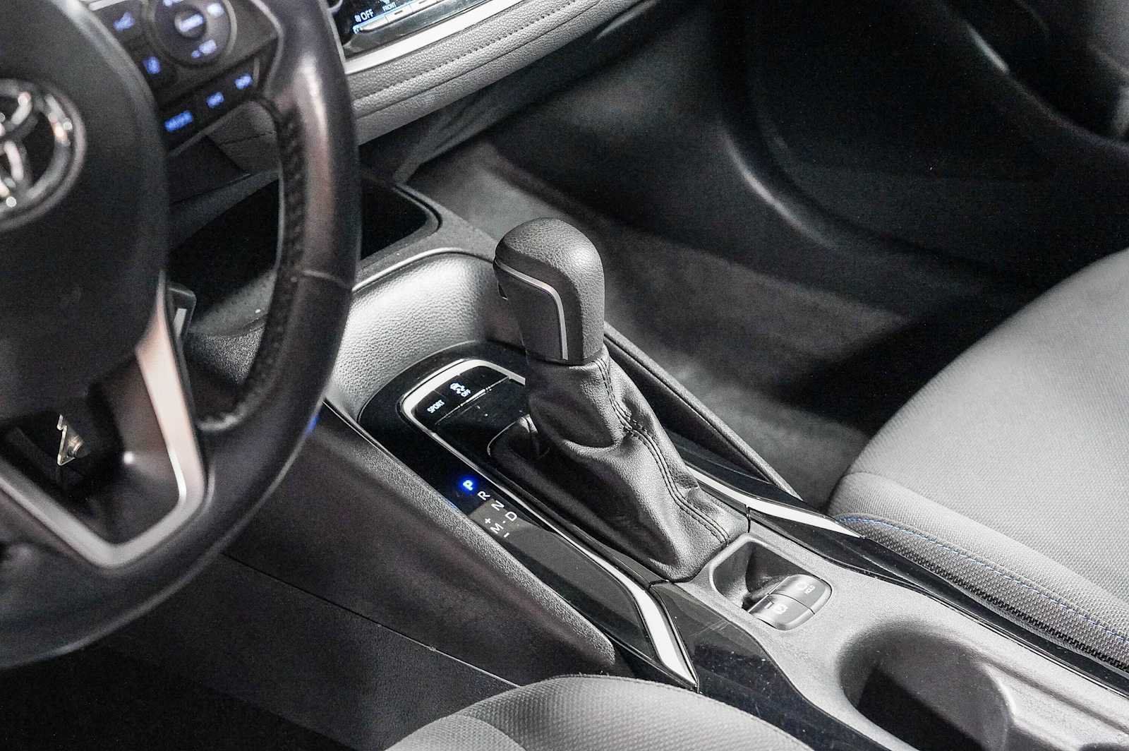 Certified 2022 Toyota Corolla SE w/ Carpet Mat Package (TMS) FWD image 23