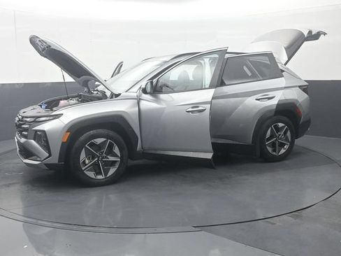 Used 2025 Hyundai Tucson SEL FWD image 38