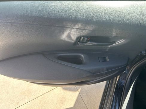 Used 2023 Toyota Corolla LE image 15